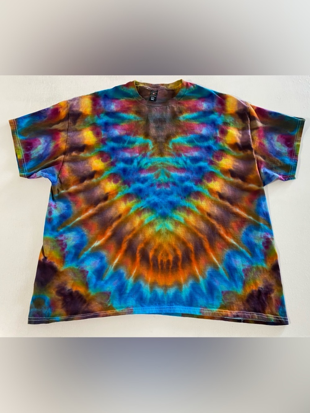 Tie-Dye hand made 100% cotton Crewneck T-Shirt in Vibrant Multicolor
